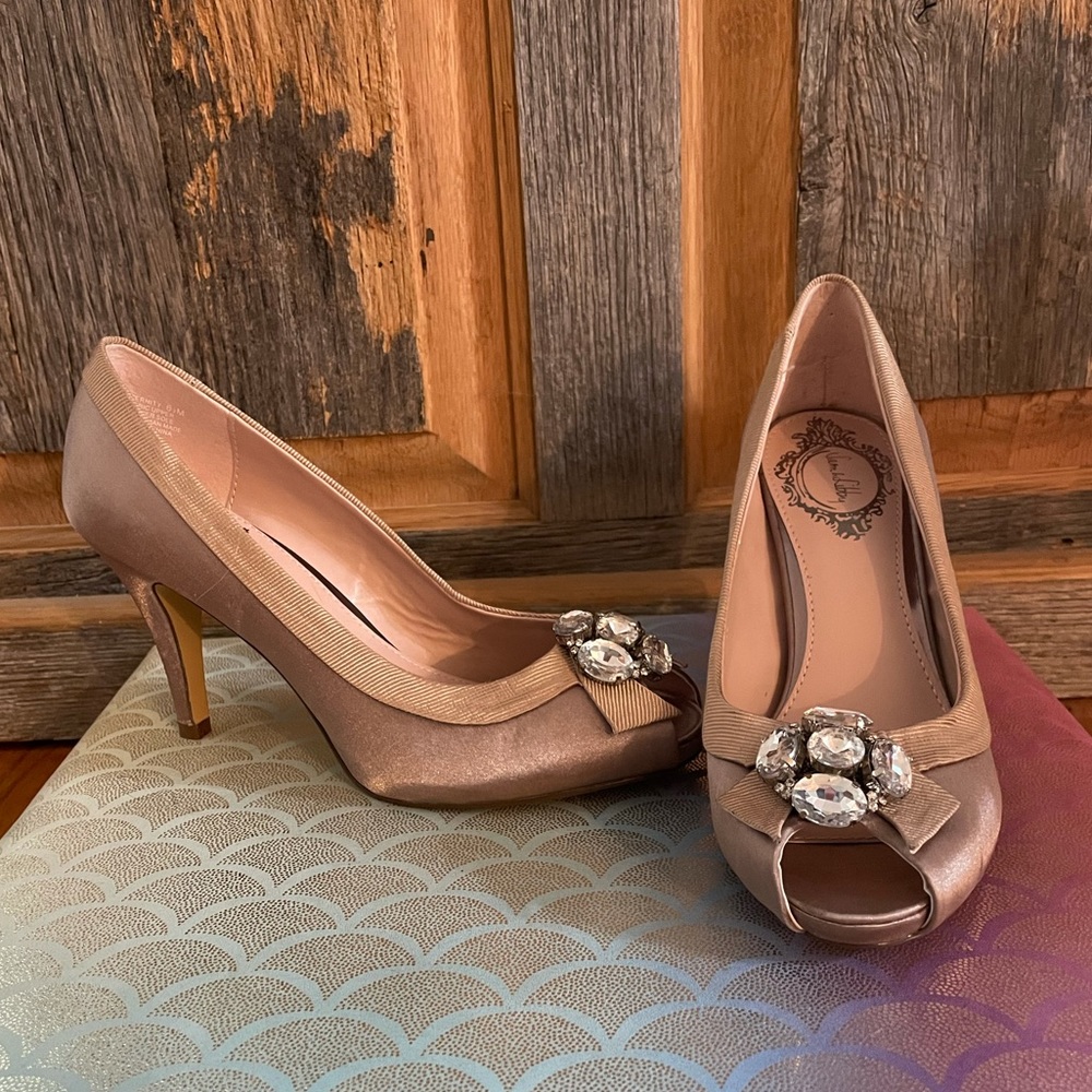 💎 Sam & Libby Rhinestone Heels! - Picture 4 of 7